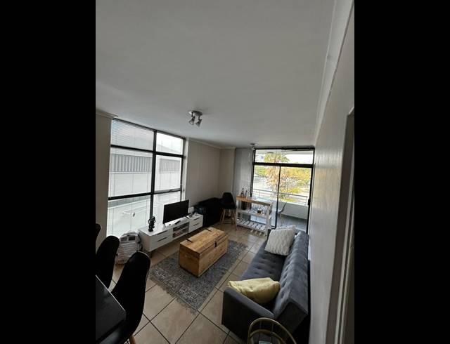 2 BEDROOM PROPERTY TO RENT IN STELLENBOSCH CENTRAL